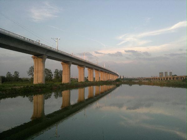 成渝鐵路采用松夏<a href='http://www.slot.org.cn/' target='_blank'><u>空氣彈簧</u></a>
